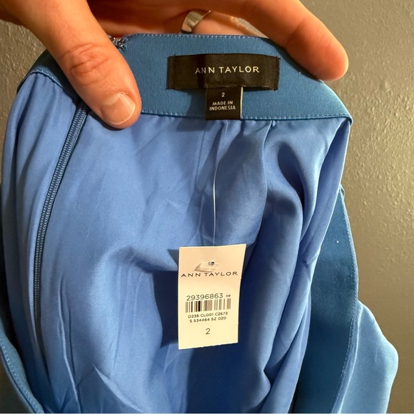 Ann Taylor NWT Faux Wrap Midi Skirt Size 2 - Picture 7 of 8